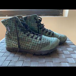 NOBULL Project “OG” Original High Trainers Size 10